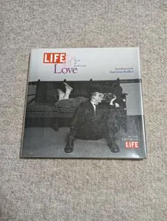 LIFE & Love A Book of Embraces 写真集