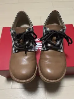 あしながおじさん　レディース靴　革靴　レースアップシューズ　ブラウン