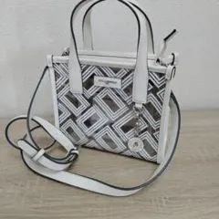karl lagerfeldのショルダーバッグ