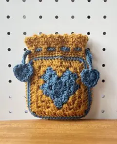 ハート　巾着　バレンタイン　ポーチ　小物入れ　編み物　ハンドメイド
