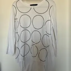 ゴム　gimme ホワイト ドットパターン 長袖Tシャツのサムネイル