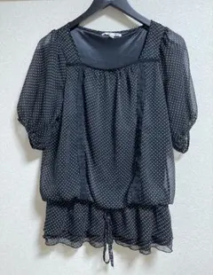 【KLEIN PLUS】ドット柄 トップスのサムネイル