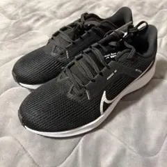 新品 ナイキ♪エアズームペガサス40ワイド♪ランニング♪