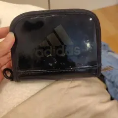 adidas 二つ折り財布 ブラックのサムネイル