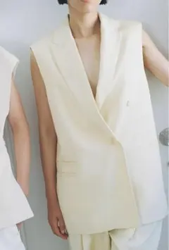 Item thumbnail for item b4feb8e6-e935-4f2c-9a3b-8a573813a7fd