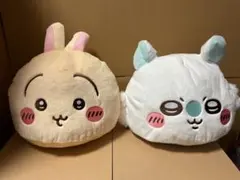 『ちいかわ』プレミアムドームクッション“うさぎ＆モモンガ” 2点
