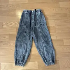 Item thumbnail for item 25ae4d82-2c11-4209-bd8c-fda4de0ead3c