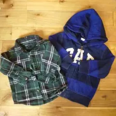babyGap 厚手チェックシャツ80 + GAPフリースフード付パーカー