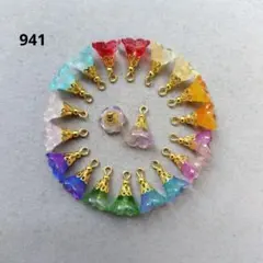 941.ハンドメイドコネクターチャーム
