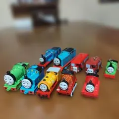 機関車トーマス 　機関車10台セット