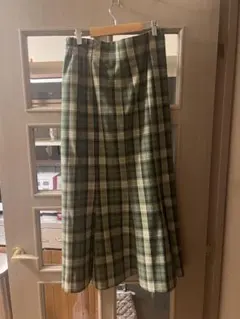 グリーン系チェック柄プリーツロングスカート