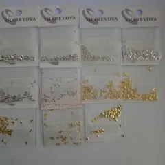 新品未使用　シャレドワ　ピアドラ　TAT ネイルパーツ 三角形