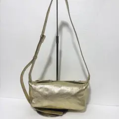 イアパピヨネ ボックスショルダーバッグ ゴールド
