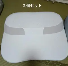 美品＊《ニトリ》肩・首・背中も支える枕２個セット　カバーつきのサムネイル