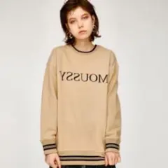 MOUSSY STUDIO WEAR 反転ロゴ クルーネック スウェット