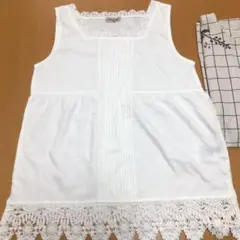 レースタンクトップ