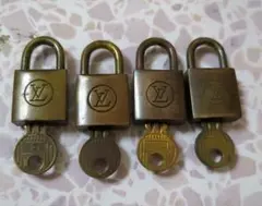 ルイヴィトン L.V パドロック 南京錠 ゴールド 鍵付き 4個セット
