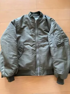 MA-1ジャケット