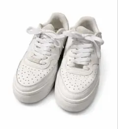 Nike コートビジョン アルタ 厚底 スニーカー