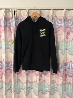 LUZeSOMBRAブラックパーカー