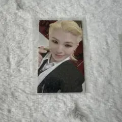 セブチ　ウジ　トレカ　日産スタジアム