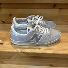 スニーカー