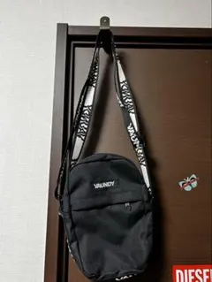 Vaundy バウンディ ショルダーバッグ サコッシュ ブラック 黒 - メルカリ
