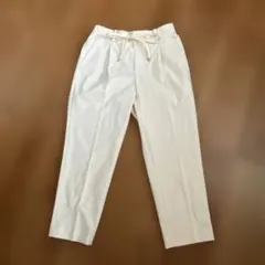 Elura Elkotona エルコトナ　サマ見えテーパードパンツ　ホワイトのサムネイル