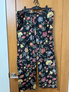 cotton couture 花柄ワイドパンツ 黒
