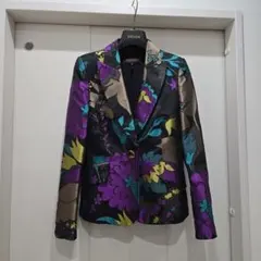 エスカーダ ジャケット