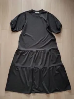 BEAMS HEART 黒 半袖カットソーワンピース