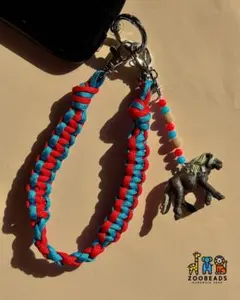 【土日限定価格】うま　ハンドストラップ　ターコイズと赤