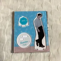 セブチカフェ ウジ アクスタ