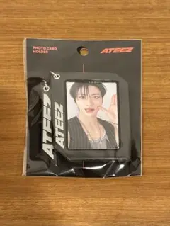 ATEEZ ソンファSEONGHWA トレカホルダー　LINEFRIENDS