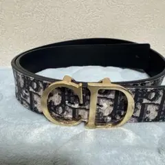 2026年最新】dior ベルト バックルの人気アイテム - メルカリ
