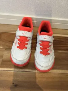 MIZUNOミズノ　レビュラ CUP CLUB キッズ (ホワイト×レッド)19