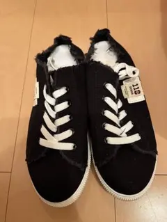 フリンジ加工 黒 キャンバススニーカー