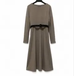 UNIQLO ブラウン ポンチフレアワンピース BOSCHベルト セットコーデ