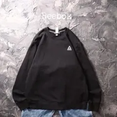 Reebok トレーナー スウェット　刺繍　ワンポイント　ブラック