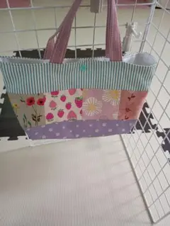 ハンドメイド パッチワーク風 トートバッグ 花柄 ストライプ