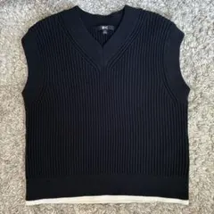 UNIQLO Ｃ　ブラック ニットベスト S