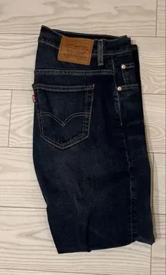 Levi's ダークブルー ストレートデニム　569 ビッグE