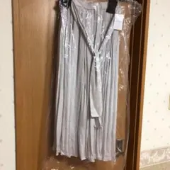 今期人気　プリーツパンツ