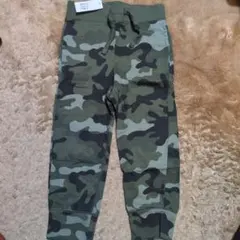 新品未使用★ベビーギャップ迷彩柄 ロングパンツ 100cm