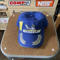 Item thumbnail for item f955a6bb-6ef5-4c74-8032-18c0c81d56d8