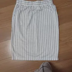 タイトスカートのサムネイル