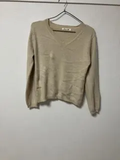 ベージュ Vネック 長袖ニットセーター　秋冬　カシミア100%　サイズM