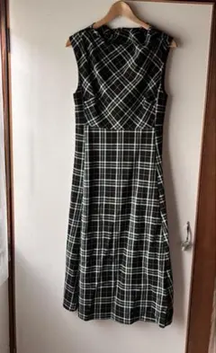 ZARA ロングワンピースのサムネイル
