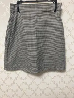 ミニスカート　千鳥格子柄　台形　タイト