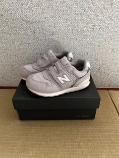 【中古】New Balance 996 スニーカー　16.0
